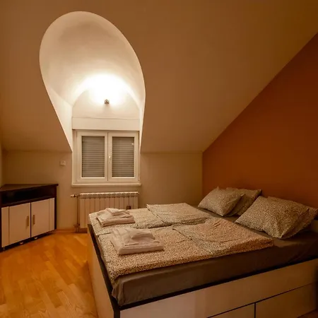 Apartment Apartman Marsal Belgrade